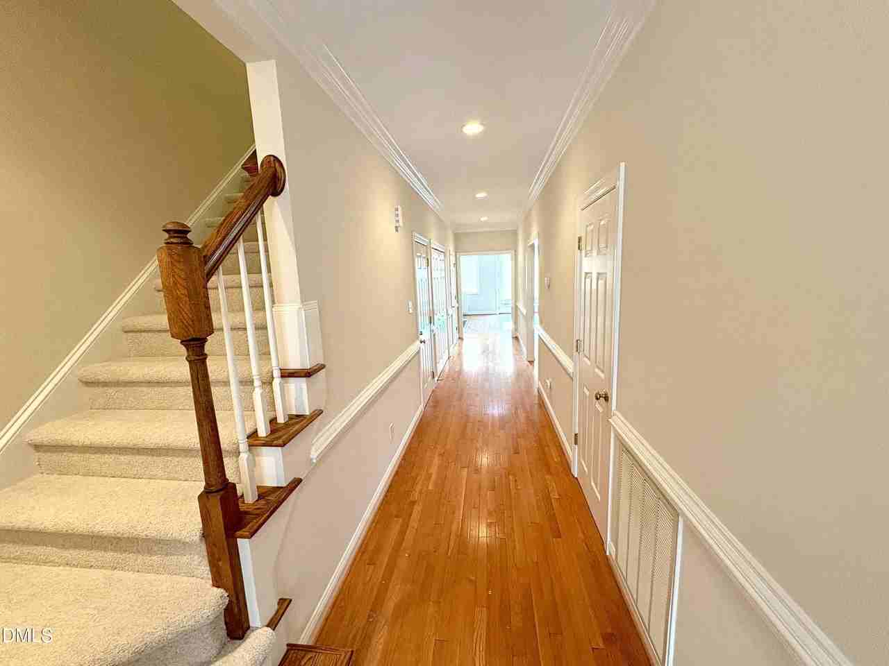 22 Bayswater Pl - Photo 6 of 17