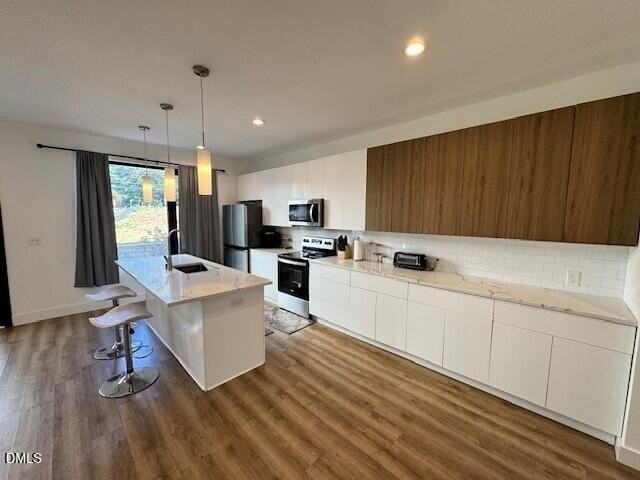 1115 Nova St - Photo 4 of 24