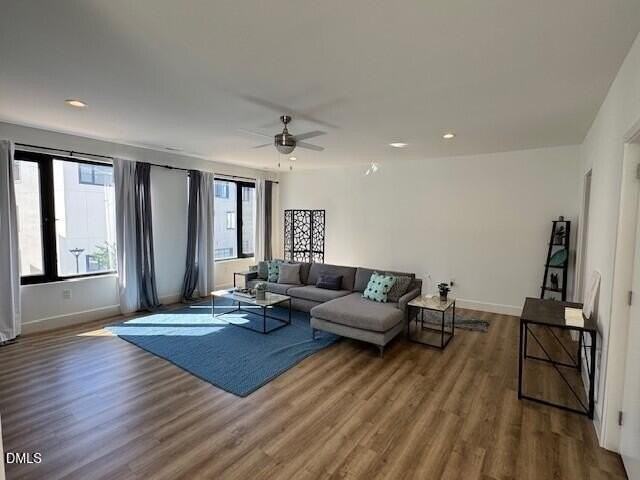 1115 Nova St - Photo 7 of 24