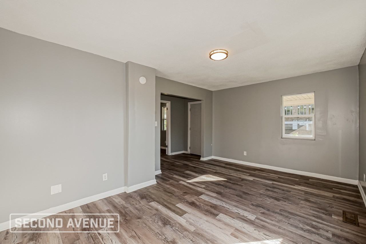 2406 Indianapolis Avenue - Photo 4 of 28