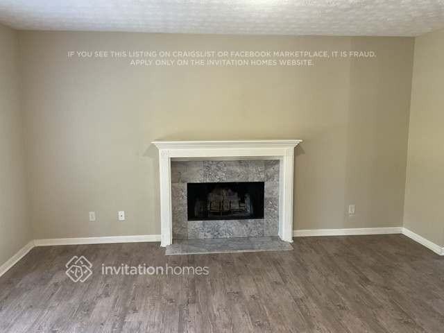 1609 Deer Creek Ln - Photo 4 of 14