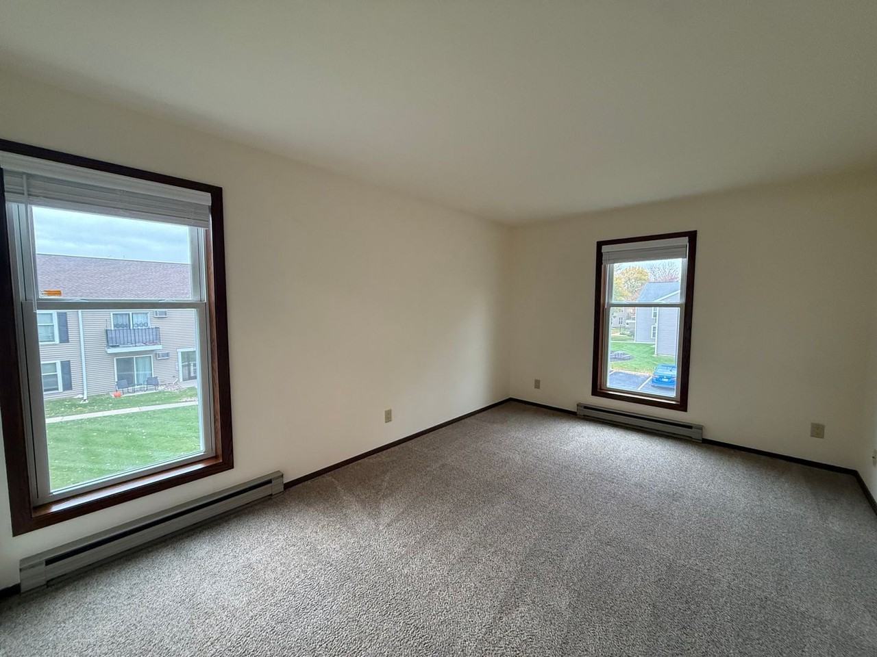 High Point Commons Apartments - Photo 5 of 9