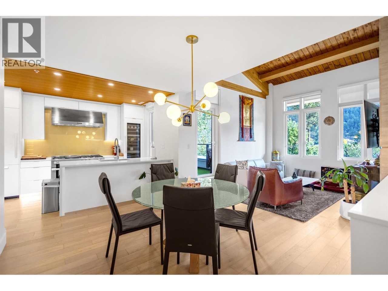 6691 Nelson Avenue #301 - Photo 3 of 35