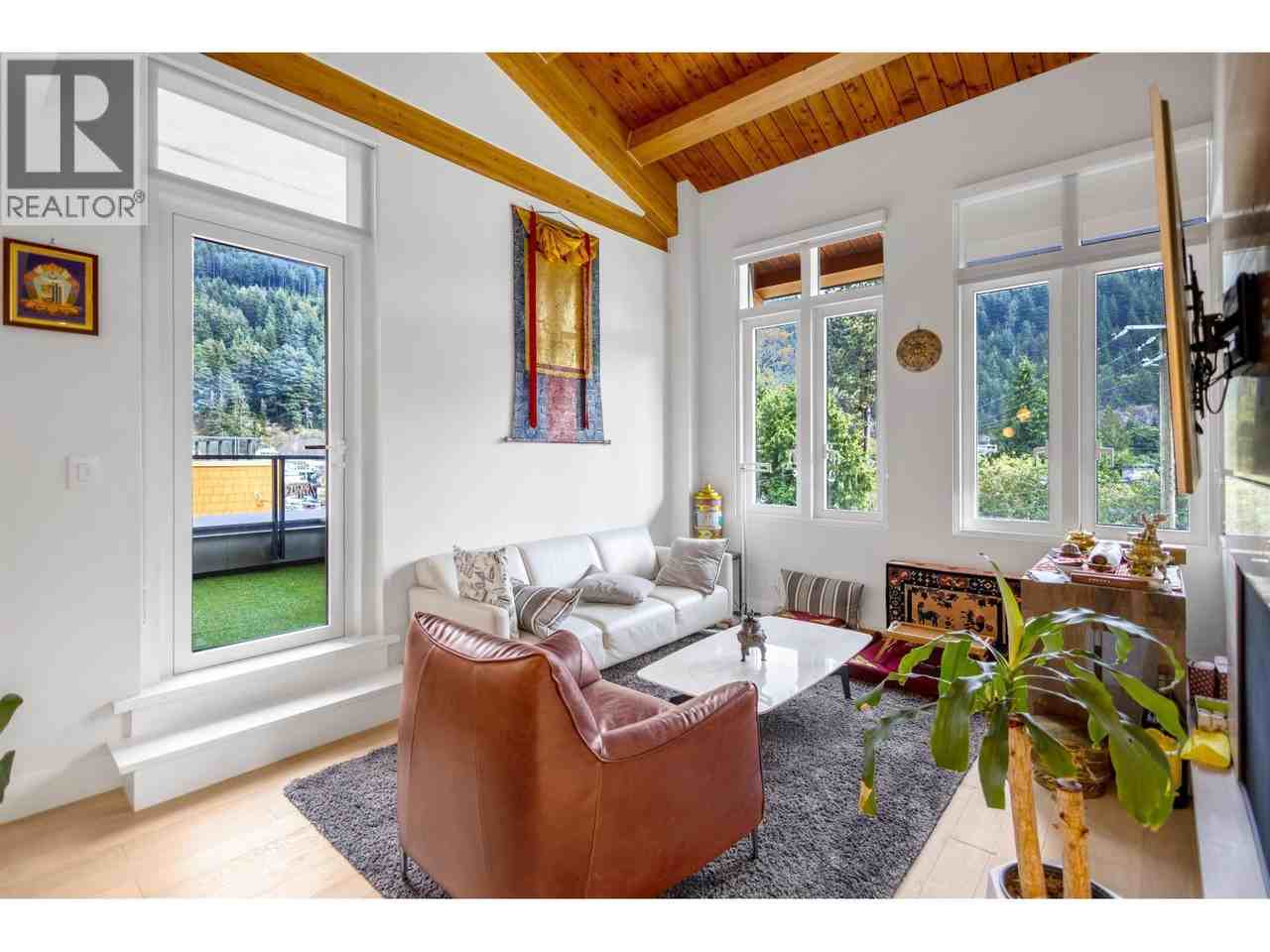 6691 Nelson Avenue #301 - Photo 4 of 35