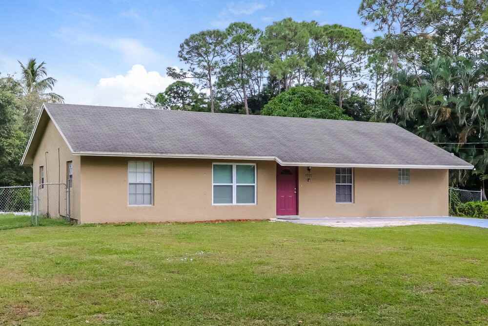 5720 Royal Palm Beach Boulevard