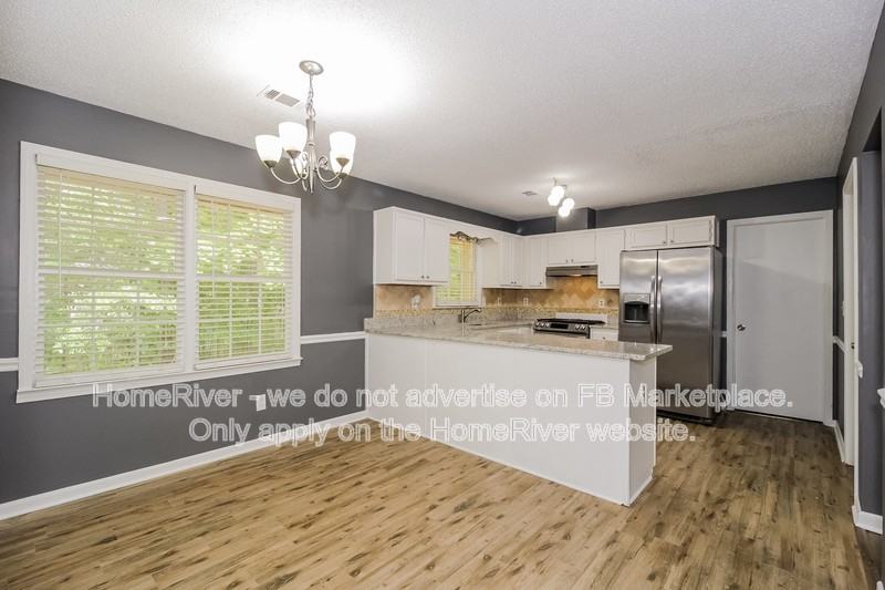 10993 Clearwater Dr - Photo 5 of 23