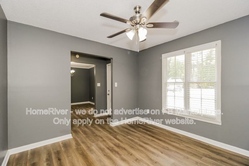 10993 Clearwater Dr - Photo 7 of 23