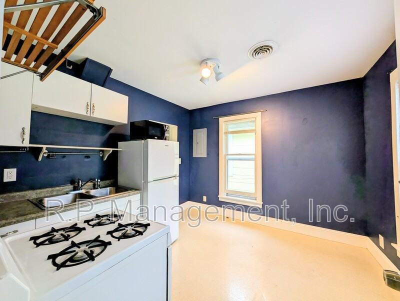 340 16th Ave Ne - Photo 6 of 10