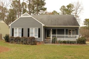 featured image of 905 Oakwater Dr