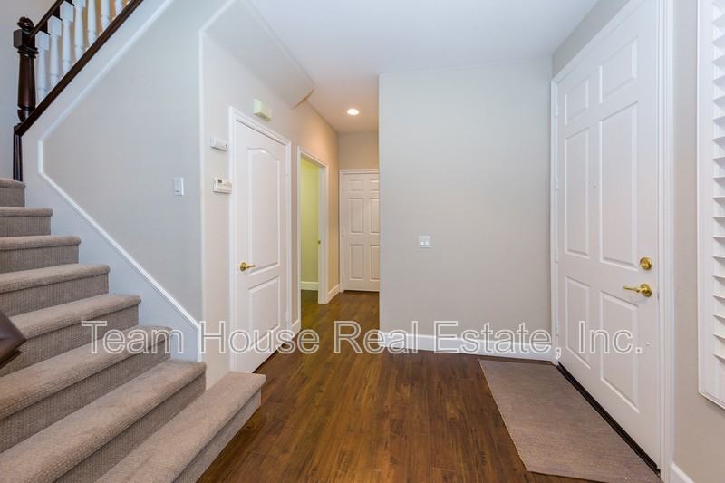 25527 Via Ventana - Photo 3 of 18