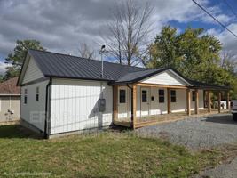 featured image of 622 S East St