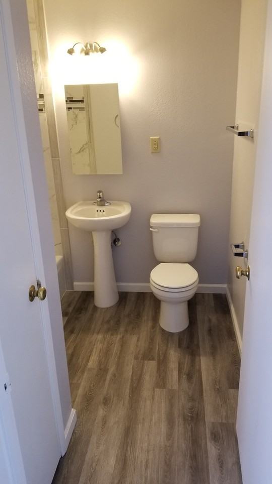 JONES 1140 - Photo 7 of 11