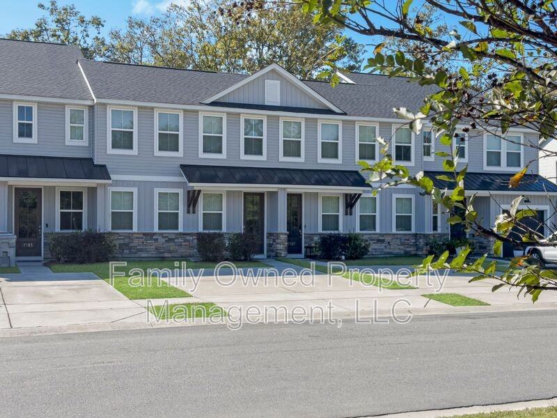 7785 Park Gate Dr - Photo 6 of 38