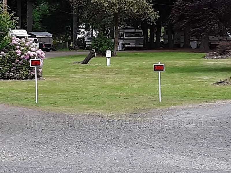 626 Silverbrook Rd - Photo 3 of 19