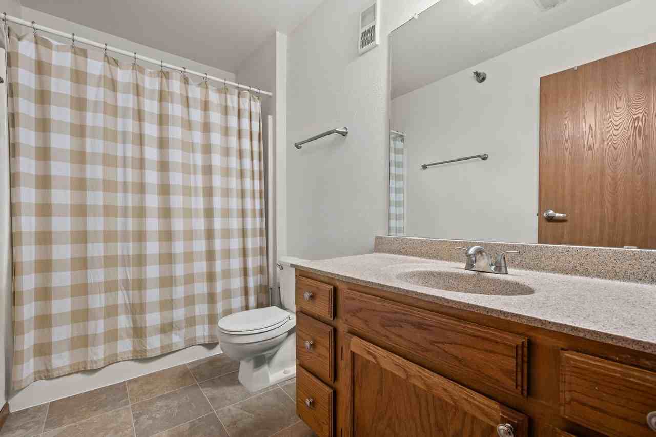 Cameron Heights Associates LLC - Photo 7 of 9