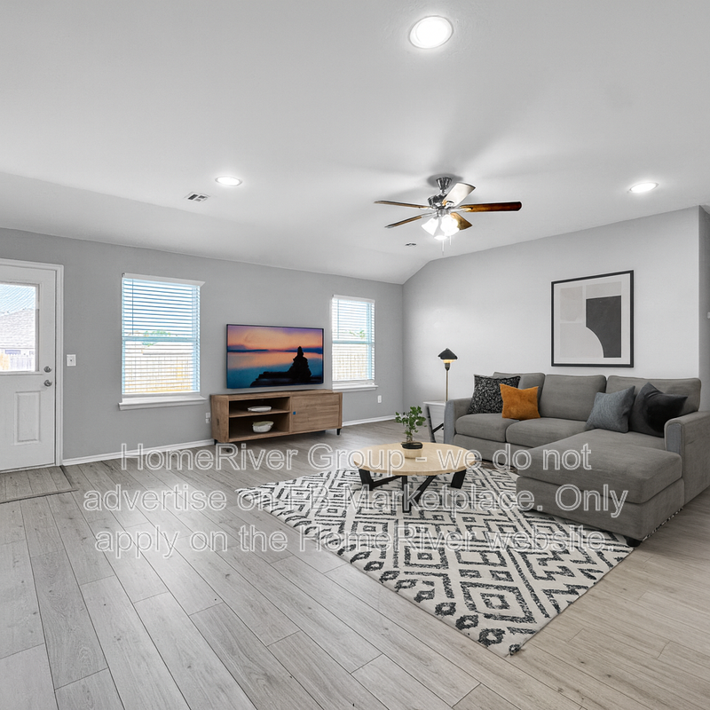 2717 Sugar Pine Drive - Photo 4 of 31