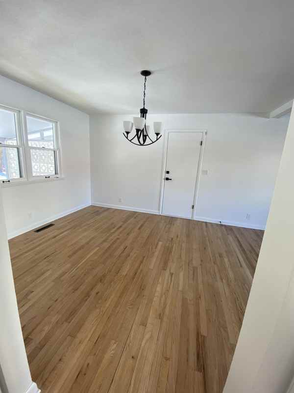 1435 W 19th St - Photo 7 of 13