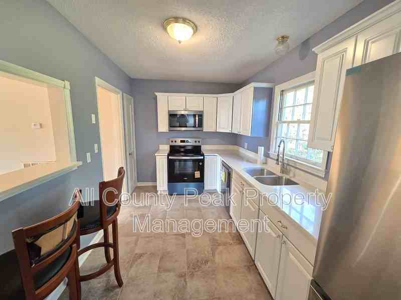 3409 Alta Vista Dr - Photo 6 of 19