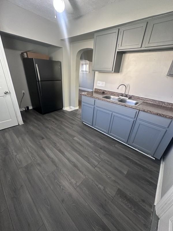 8009 Vineyard Ave - Photo 5 of 18