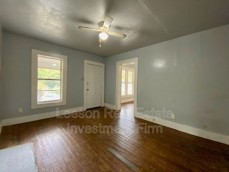 2934 Harp St - Photo 6 of 14
