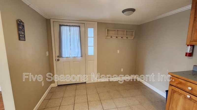 65 Intervale Ave - Photo 4 of 14