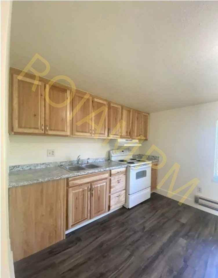 2-Bed 1-Bath Green Leaf Apartments - Photo 4 of 14