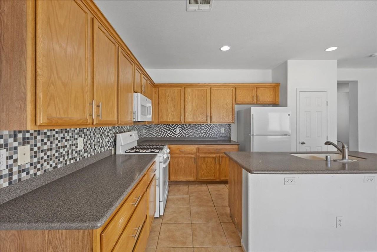 2721 Villa Cordoba Ct - Photo 6 of 28