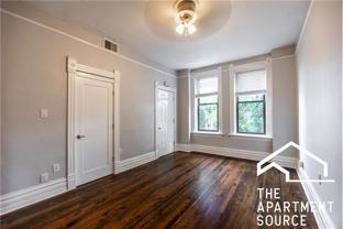 2031 W Moffat St #2F - Photo 1 of 1