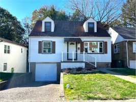 featured image of 941 Broadway Blvd