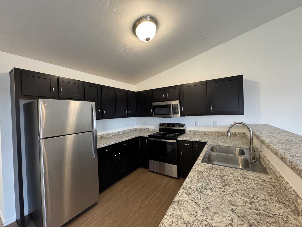 Urban Loft 305 North 3rd Street - Photo 4 of 50