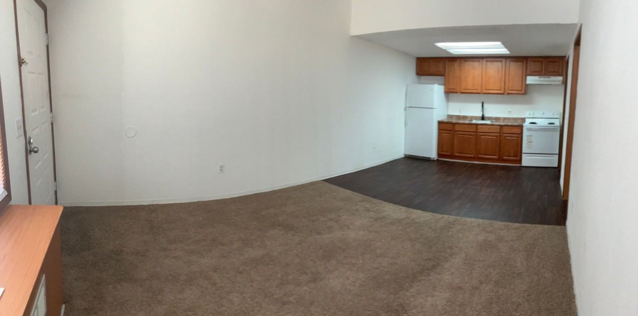 10023 South Nob Hill Circle - Photo 3 of 13