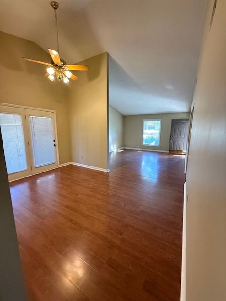 1705 Bay Wood Cir - Photo 6 of 23