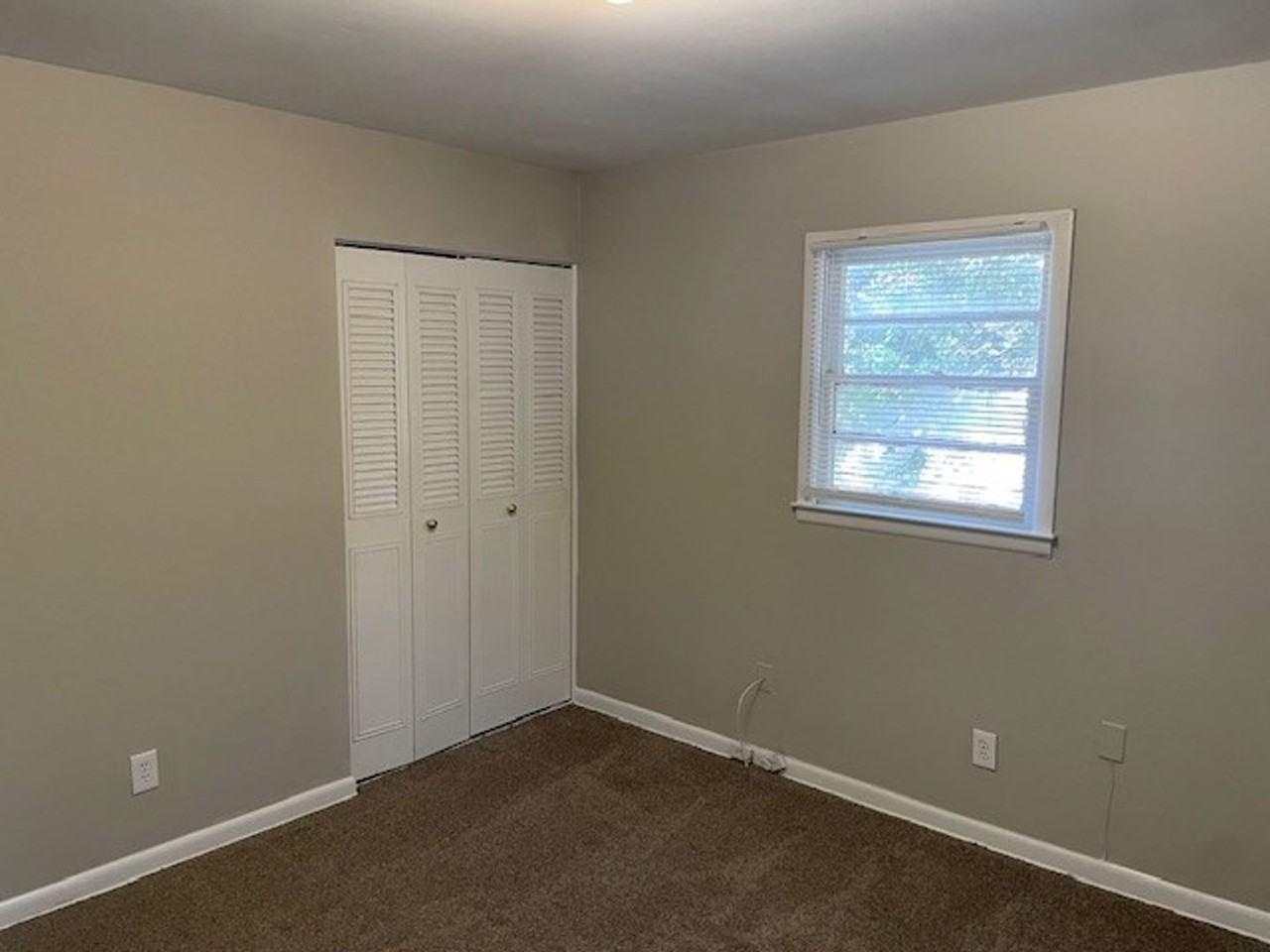 10680 Eagle Drive - Photo 5 of 16