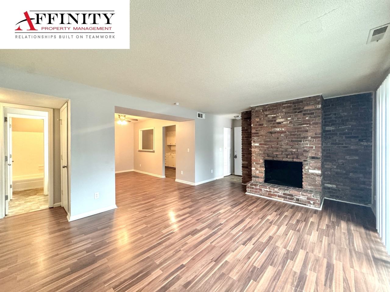 4505/4507 Jarboe St - Photo 2 of 29