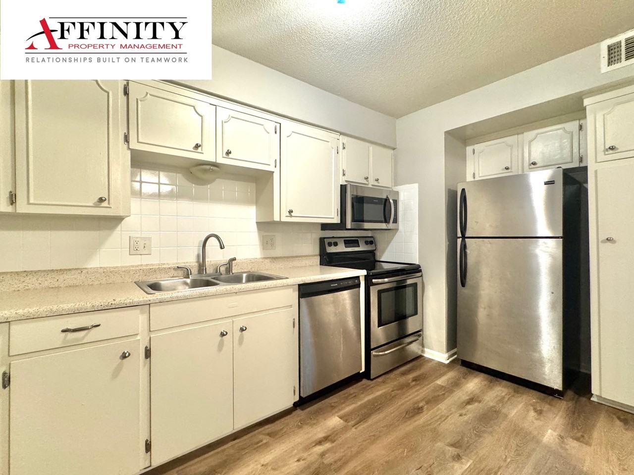 4505/4507 Jarboe St - Photo 5 of 29