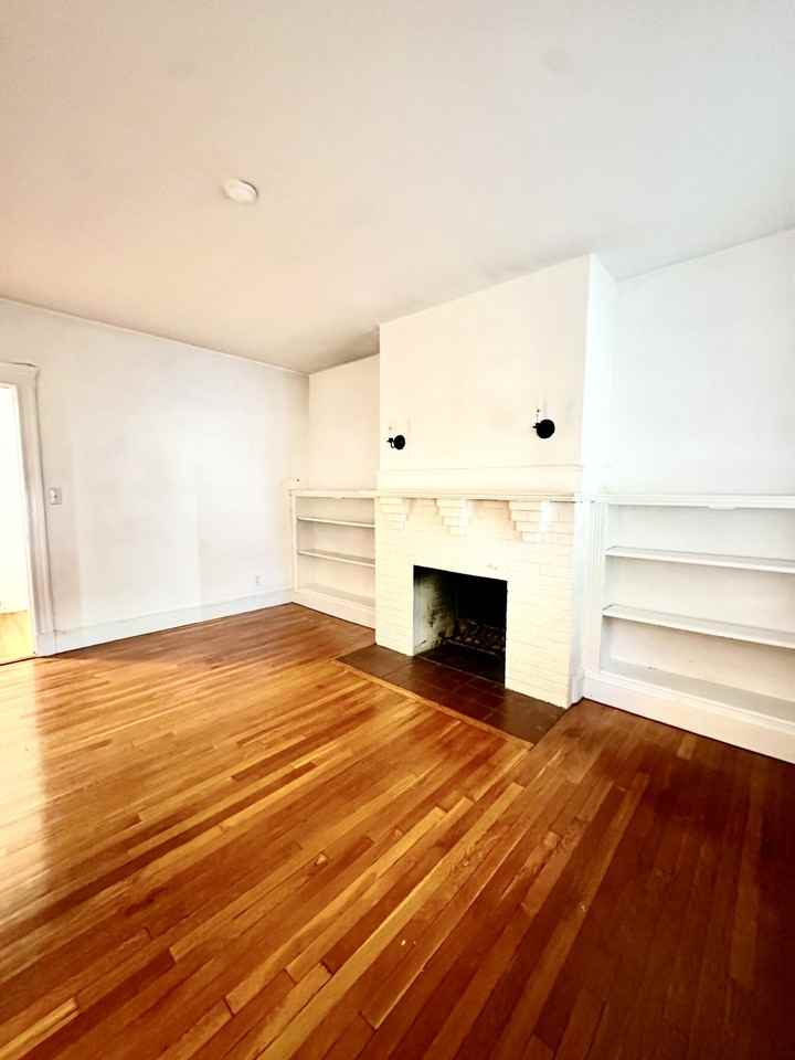 36 Linnaean St #1 - Photo 3 of 9