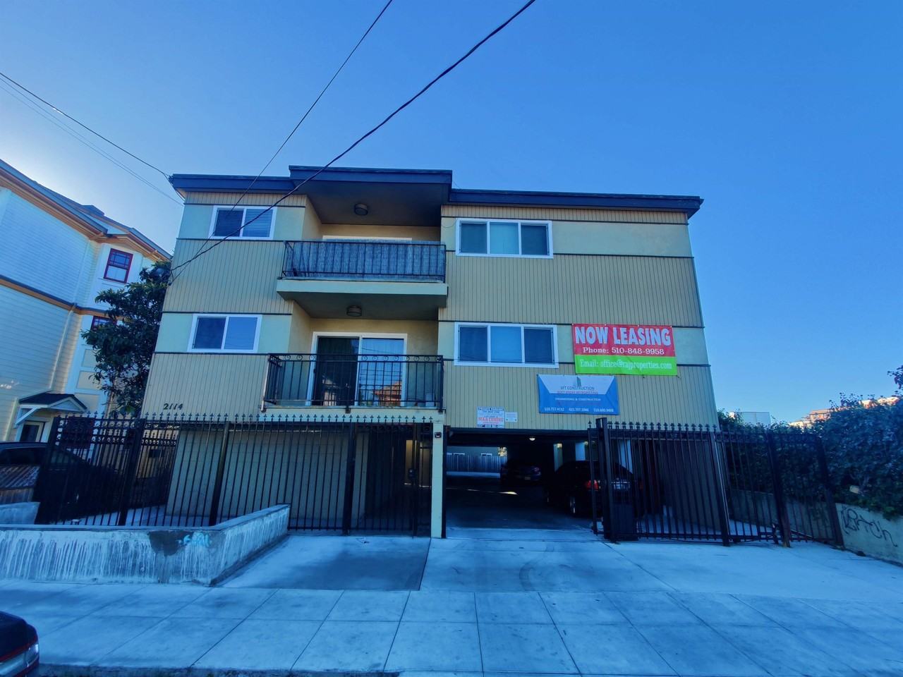 2114 Parker Street - Photo 3 of 50