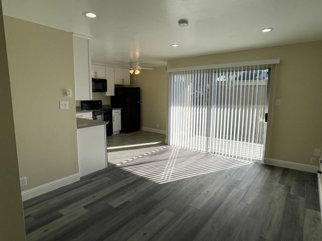 2114 Parker Street - Photo 4 of 50