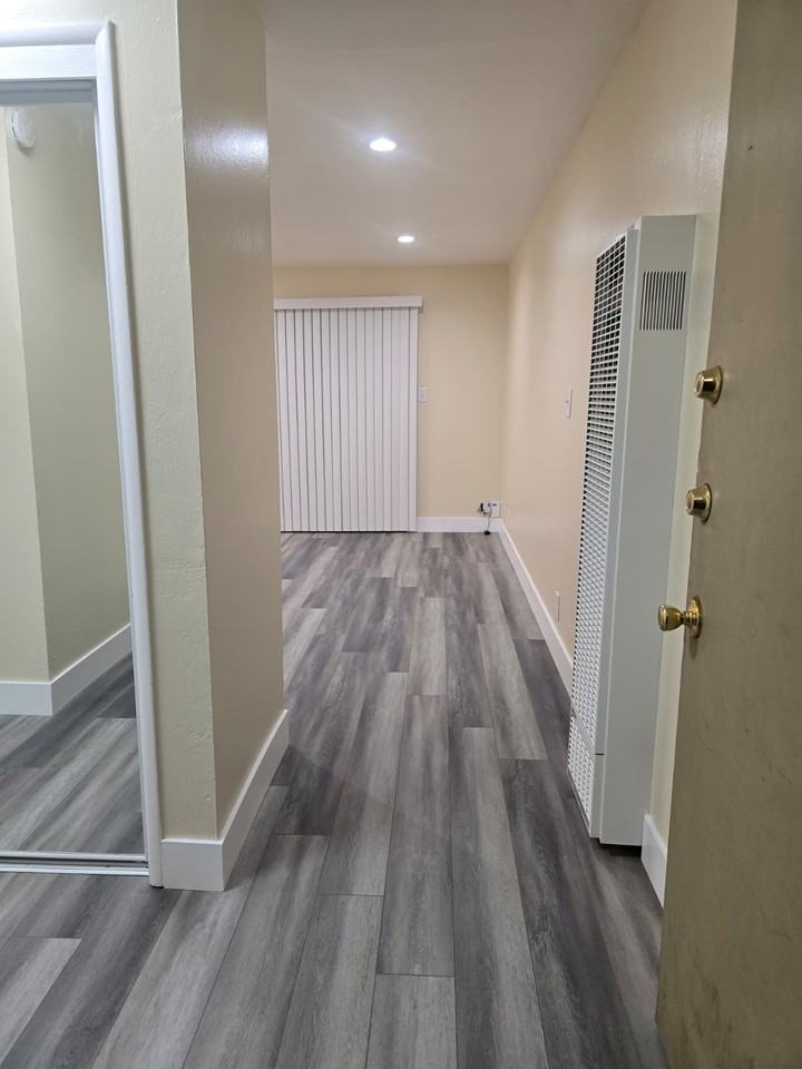 2114 Parker Street - Photo 7 of 36