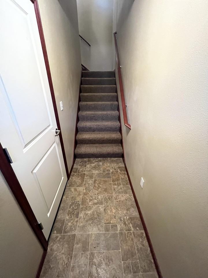 N14701-203 - Photo 2 of 24