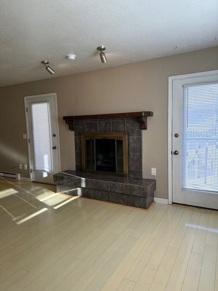 8601 Molanary Dr #11 - Photo 2 of 12