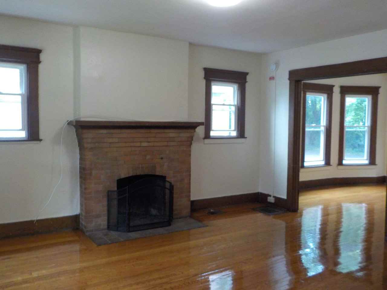 969 Lancaster Avenue - Photo 2 of 18