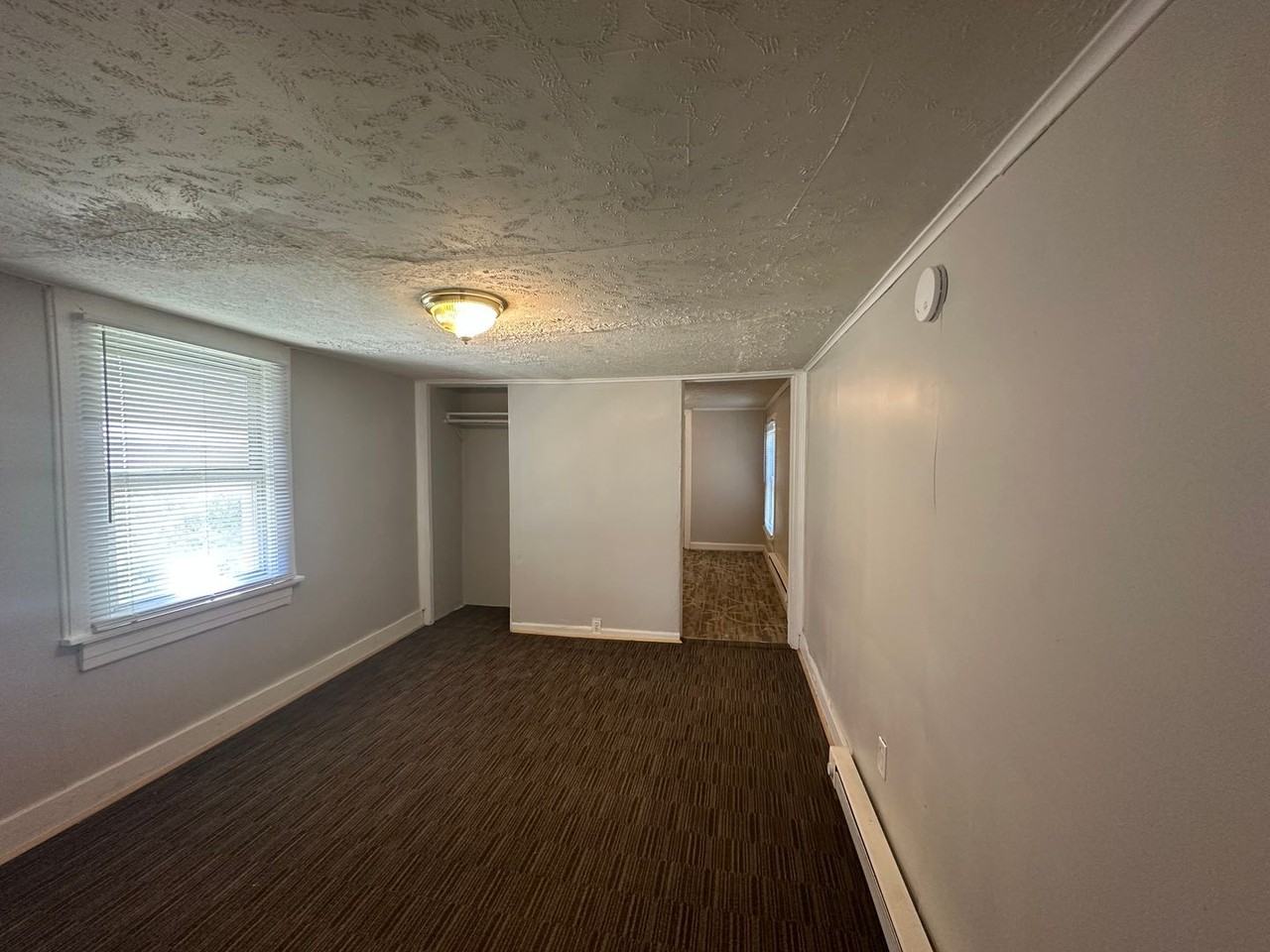 607 Maple St - Photo 2 of 18