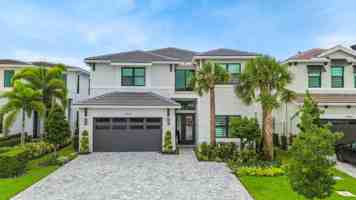 featured image of 12470 Solana Bay Cir