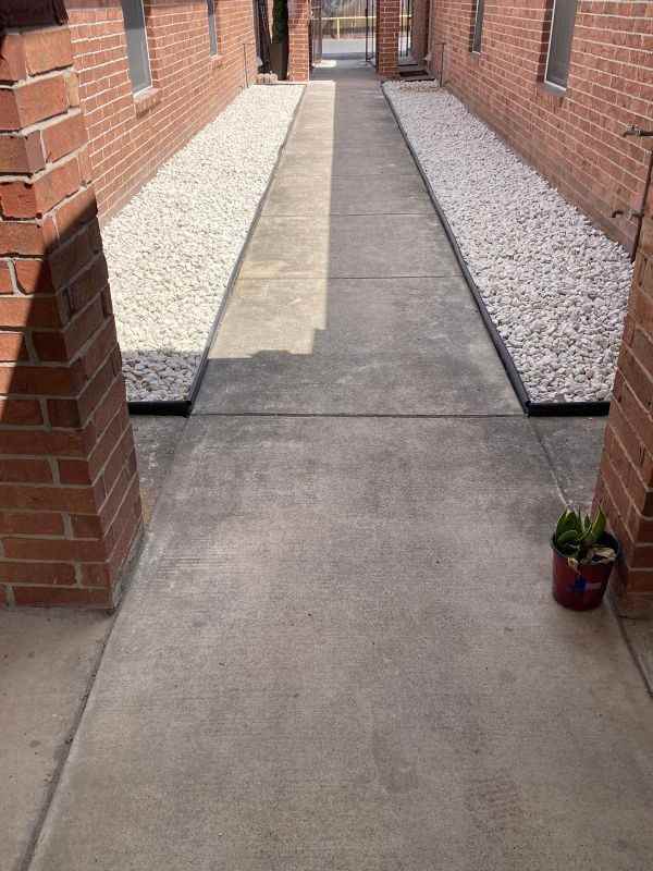 720 S Logan Dr ##3 - Photo 2 of 14