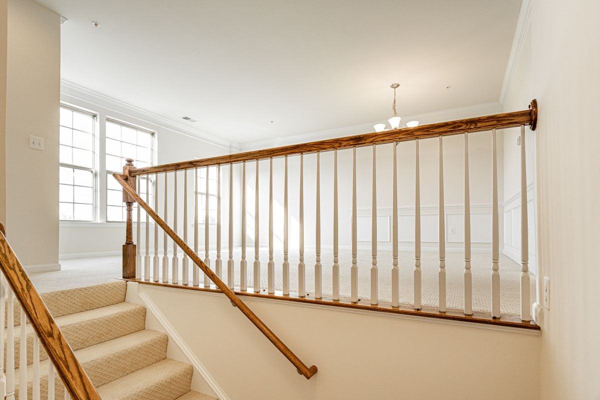 6481 Jack Linton Dr S - Photo 5 of 48