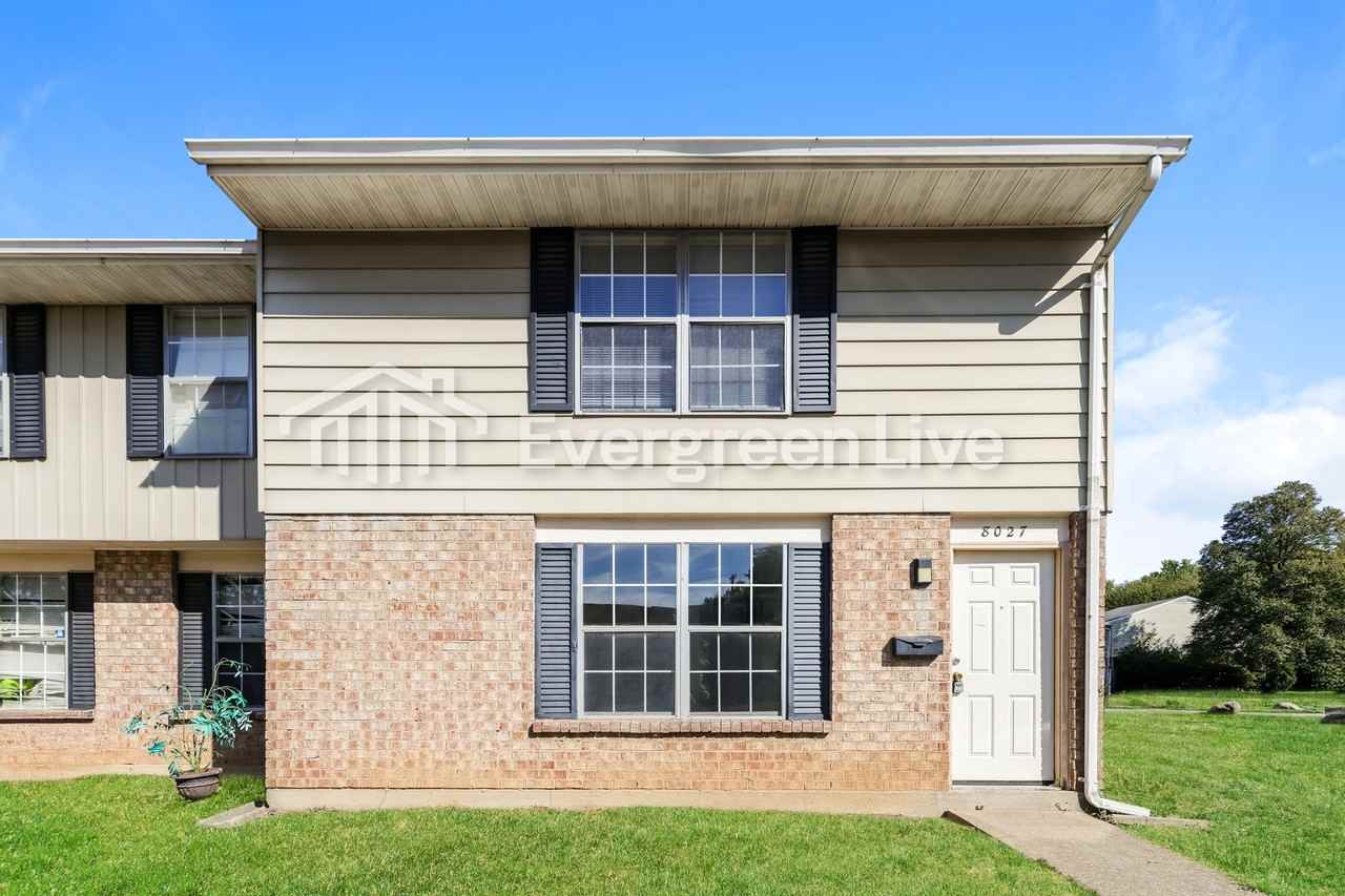 8027 Mount Hood - Photo 2 of 16