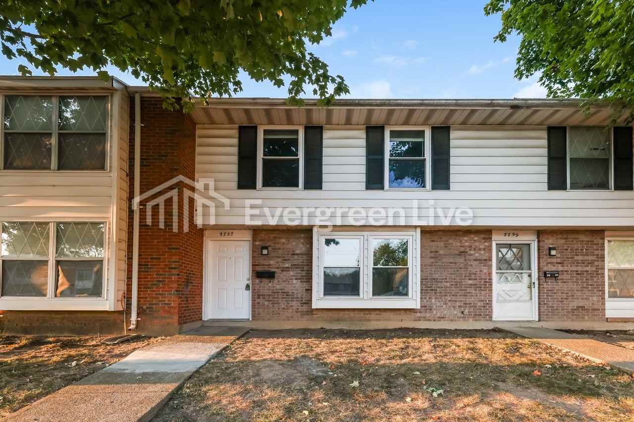 7757 Mount Hood - Photo 2 of 16