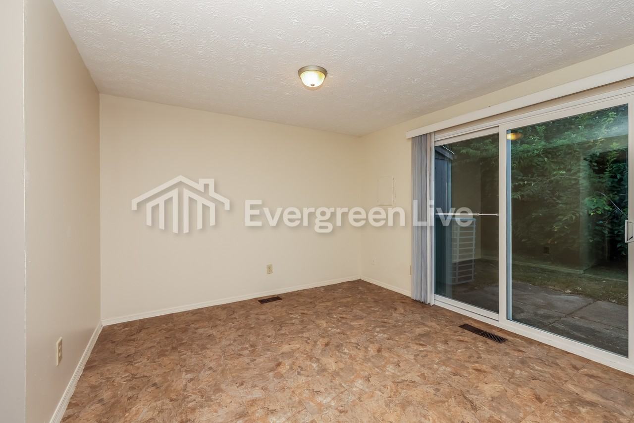 7757 Mount Hood - Photo 5 of 16