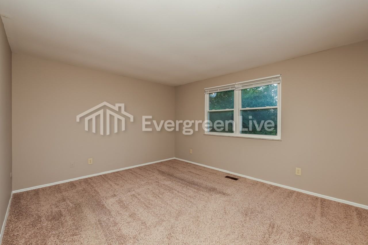 7757 Mount Hood - Photo 6 of 16